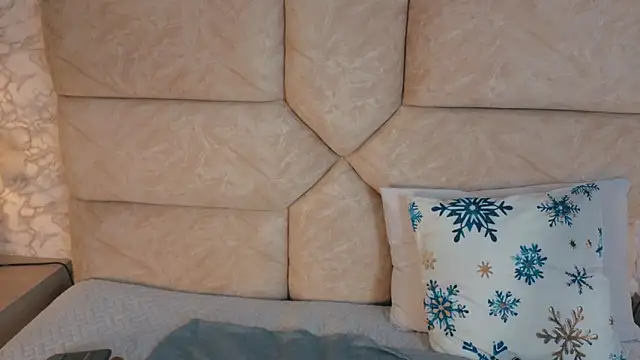 amatista  smith online show from 12/17/25, 09:20