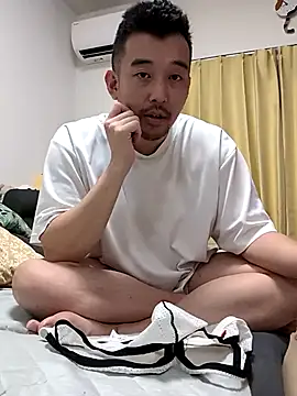 KOUHEY2023 online show from 02/06/25, 01:43