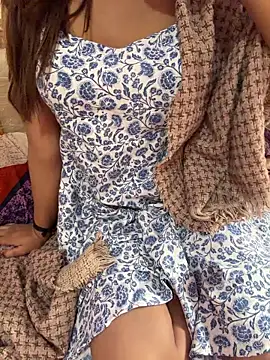 Alina Khann online show from 01/09/26, 03:35