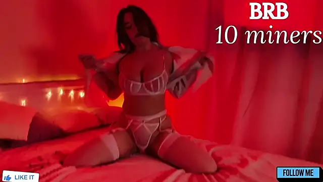 Emily Gin online show from 05/18/26, 02:01