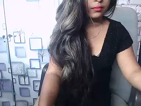 Snapshot of Hot_Naina- chatting on 12/03/24, 07:50 Hot Naina- online show from 12/03/24, 07:50