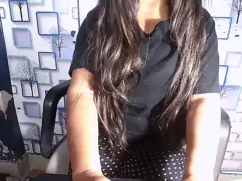 Snapshot of Hot_Naina- chatting on 01/26/25, 02:52 Hot Naina- online show from 01/26/25, 02:52