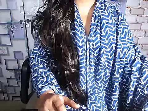 Snapshot of Hot_Naina- chatting on 01/24/25, 03:02 Hot Naina- online show from 01/24/25, 03:02