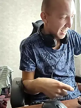 MityaXLoves online show from 12/17/25, 06:29