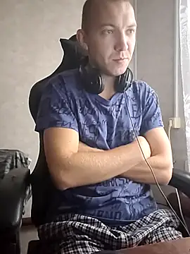 MityaXLoves online show from 11/18/25, 05:11