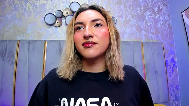 TomLondon  online show from 11/23/25, 12:04