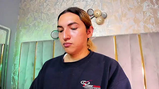 TomLondon  online show from 02/10/26, 03:00