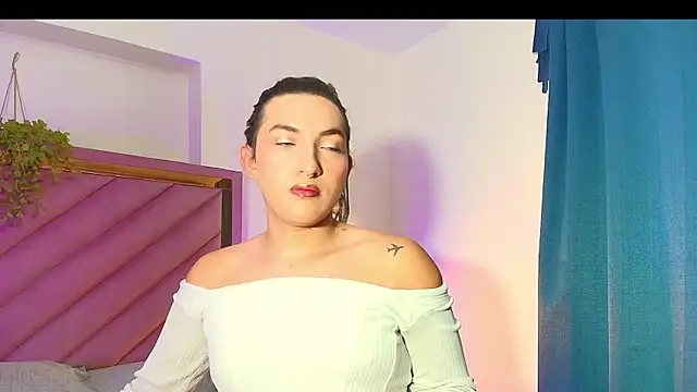 TomLondon  online show from 10/28/25, 01:10