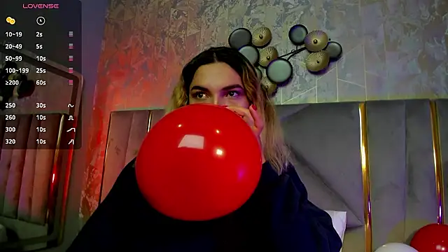 TomLondon  online show from 02/14/26, 03:56