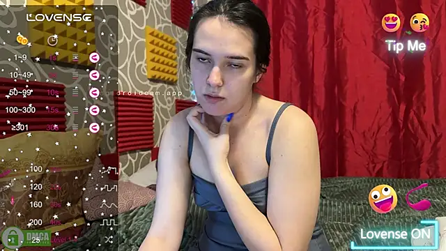 Snapshot of the_princese chatting on 03/05/25, 04:13 the princese online show from 03/05/25, 04:13