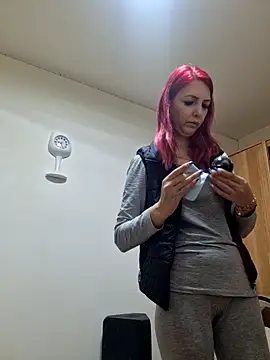 Evadesirex46 online show from 05/09/26, 06:28