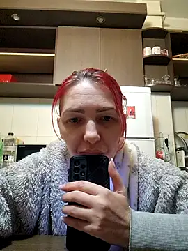 Evadesirex46 online show from 02/10/25, 12:50