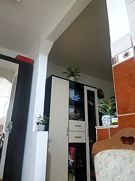 Evadesirex46 online show from 10/08/25, 08:49