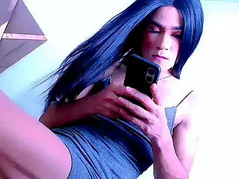 nathasha-hotts online show from 04/22/26, 07:53