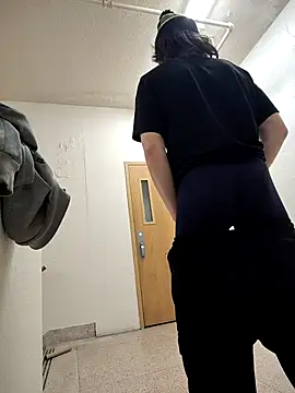 Lilsmokeshow017 online show from 11/07/25, 02:49