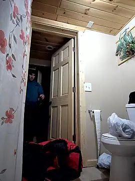 Snapshot of Lilsmokeshow017 chatting on 01/18/26, 08:23 Lilsmokeshow017 online show from 01/18/26, 08:23