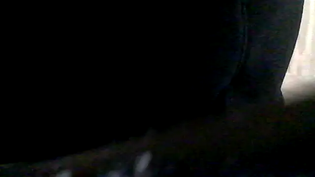 Snapshot of Lilsmokeshow017 chatting on 04/23/26, 08:32 Lilsmokeshow017 online show from 04/23/26, 08:32