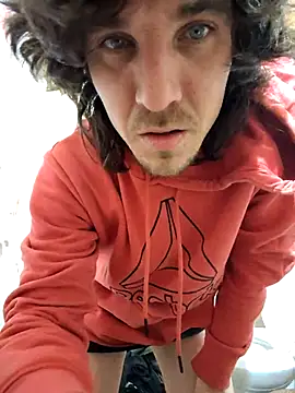 Snapshot of Lilsmokeshow017 chatting on 02/05/26, 03:35 Lilsmokeshow017 online show from 02/05/26, 03:35