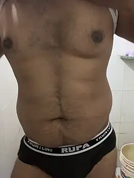 Snapshot of dick69lil chatting on 04/12/26, 01:42 dick69lil online show from 04/12/26, 01:42