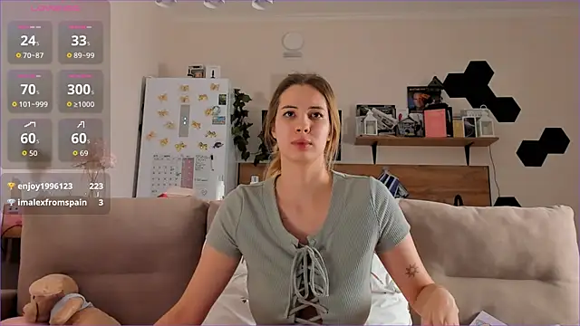 Girl alone home online show from 11/17/25, 04:55