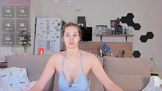 Girl alone home online show from 10/31/25, 03:36