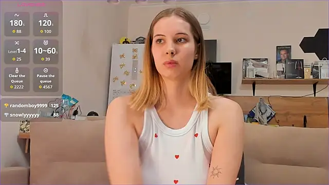 Girl alone home online show from 04/03/26, 04:24