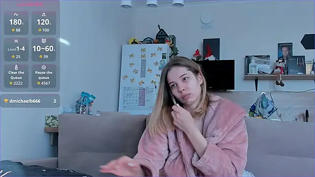 Girl alone home online show from 04/02/26, 04:08