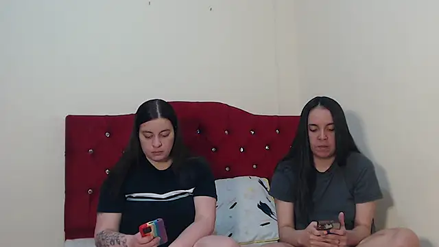 Lola barbara online show from 10/13/25, 12:40