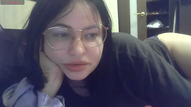 German Eva online show from 11/04/25, 08:01