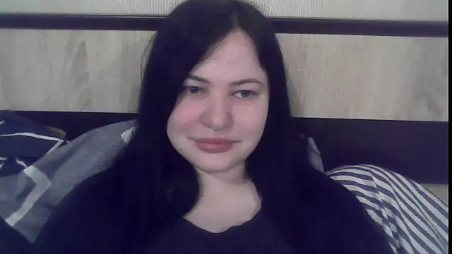 German Eva online show from 04/15/26, 03:16