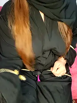 Snapshot of Saakoora chatting on 03/18/25, 01:46 Saakoora online show from 03/18/25, 01:46