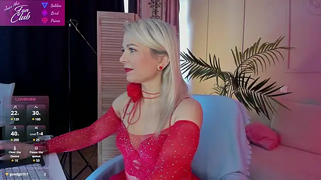 Snapshot of Gloria_Lovely chatting on 03/15/25, 10:57 Gloria Lovely online show from 03/15/25, 10:57
