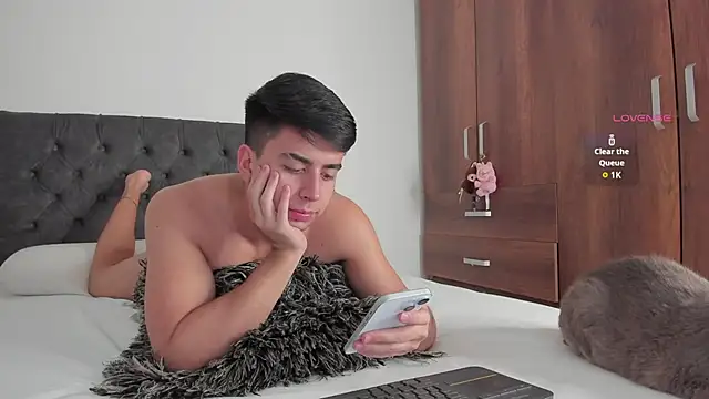 Snapshot of jordanmuskk chatting on 10/29/25, 11:03 jordanmuskk online show from 10/29/25, 11:03