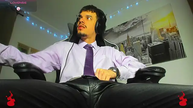 BRAYHAMBROWN online show from 11/08/25, 02:15