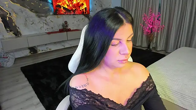 patriciakeys online show from 11/21/25, 05:06