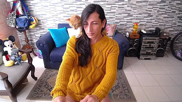 VioletaGomezCo online show from 04/17/26, 04:43