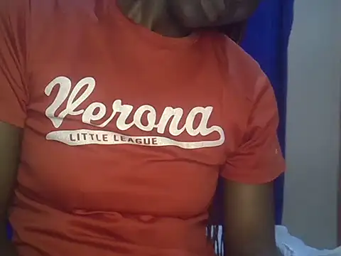sweet love00 online show from 10/11/25, 02:51
