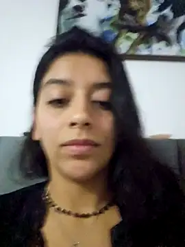 BrittanyDiaz online show from 10/29/25, 10:09