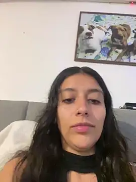 BrittanyDiaz online show from 04/06/26, 03:02