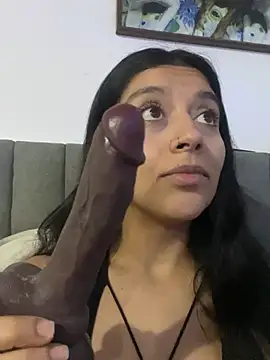 BrittanyDiaz online show from 07/27/26, 07:10