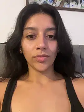 Snapshot of BrittanyDiaz chatting on 05/15/26, 08:18 BrittanyDiaz online show from 05/15/26, 08:18