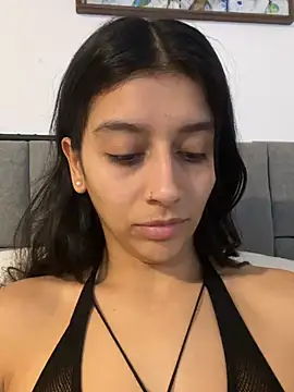 Snapshot of BrittanyDiaz chatting on 05/20/26, 10:07 BrittanyDiaz online show from 05/20/26, 10:07