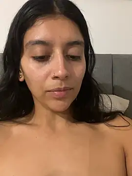 Snapshot of BrittanyDiaz chatting on 05/29/26, 05:57 BrittanyDiaz online show from 05/29/26, 05:57