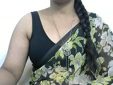 rashmika reddy online show from 11/29/25, 05:13