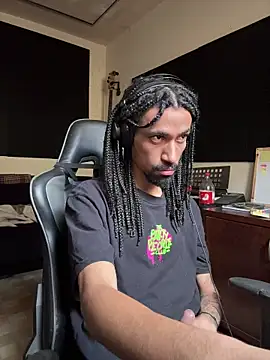 hotcamboy420 online show from 02/21/26, 06:10