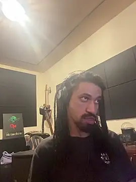 hotcamboy420 online show from 12/17/25, 04:50