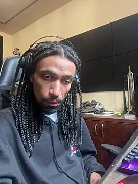 hotcamboy420 online show from 03/03/26, 04:58