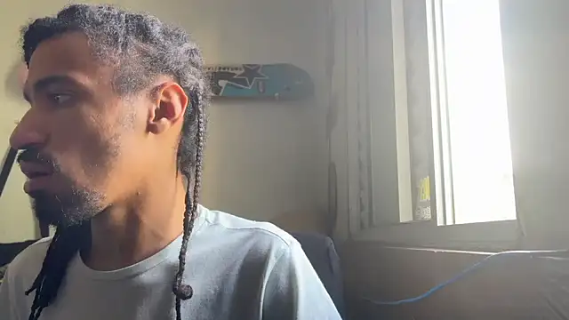 Snapshot of hotcamboy420 chatting on 01/23/25, 07:40 hotcamboy420 online show from 01/23/25, 07:40