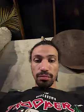 Snapshot of hotcamboy420 chatting on 02/26/25, 06:51 hotcamboy420 online show from 02/26/25, 06:51