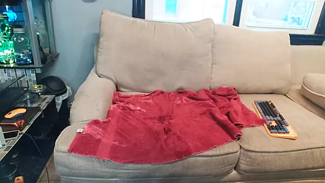 mowingman26 online show from 12/12/24, 02:22